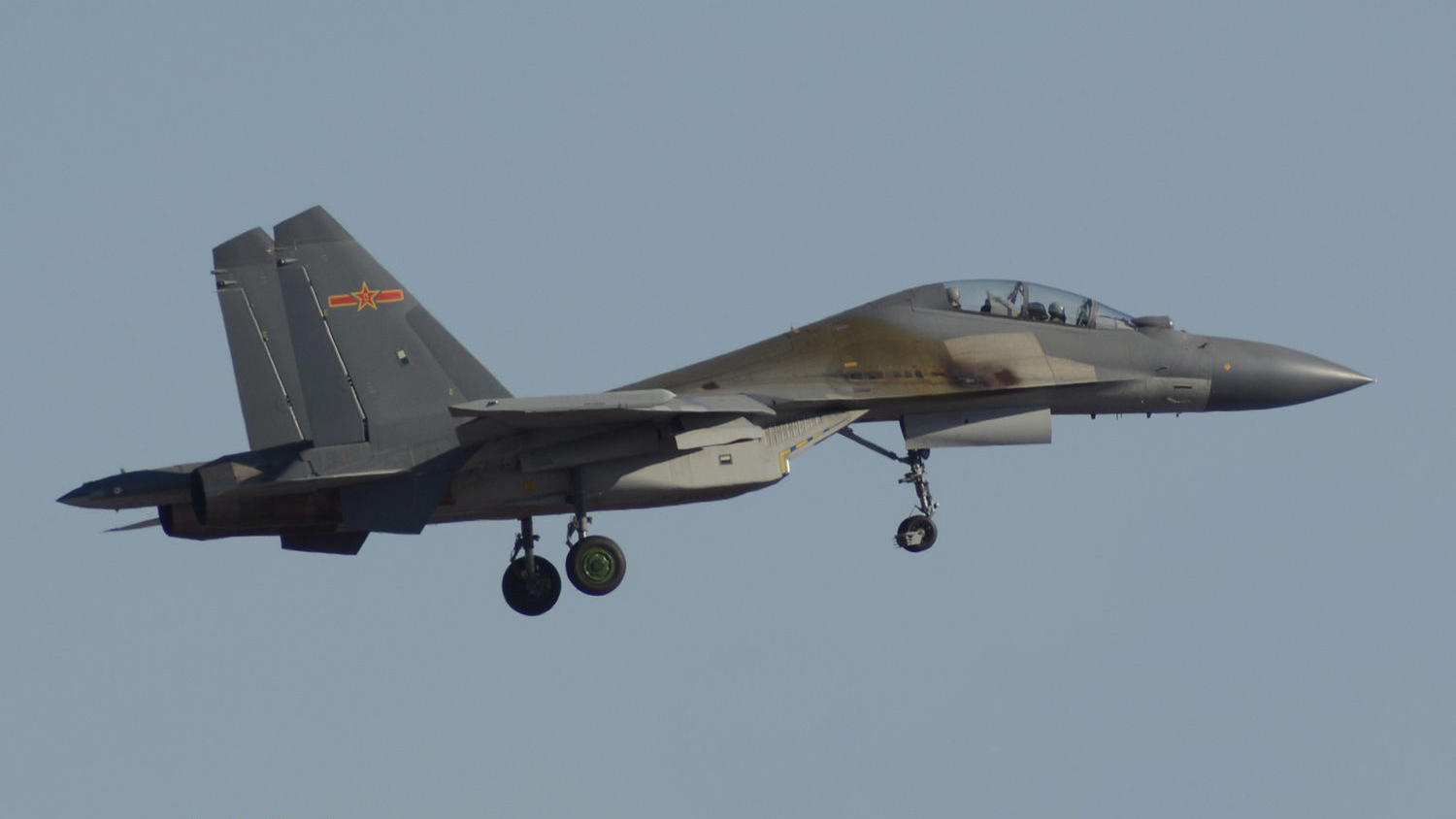 Irak firma contrato con EEUU para comprar 18 cazas F-16 - Noticias ...
