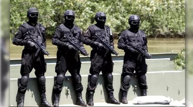 提起反恐部队,人们自然而然会想到一个个身着黑色或迷彩作战服和防弹