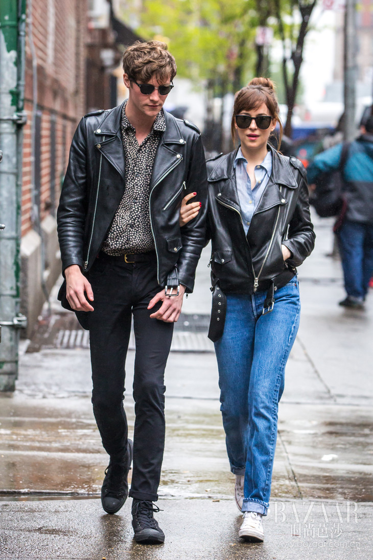 matthew hitt & dakota johnson