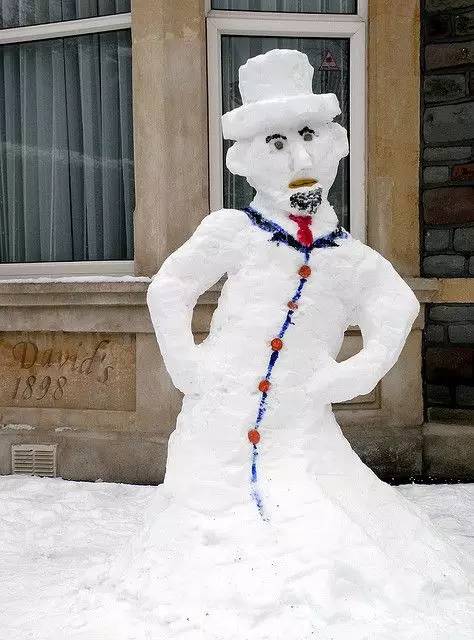 婚纱雪人_婚纱雪人图片大全大图