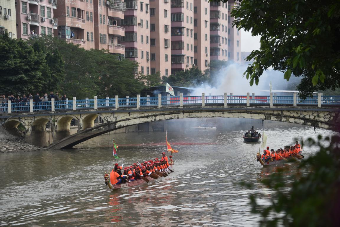 速来围观车陂街两支天河区第一队伍亮相助力车陂涌水质治理