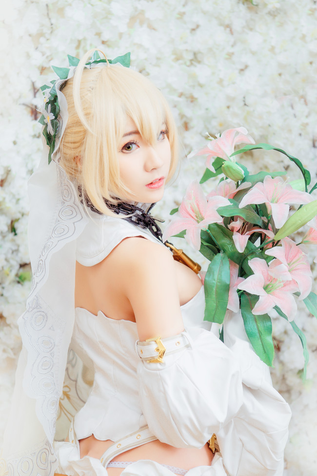 老婆来了fate尼禄花嫁cosplay