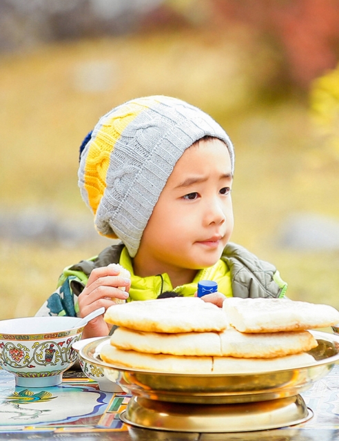 完小小春的三大特点,再来说一说小小春的9大昵称,小小春大名叫陈胤捷