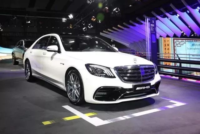 新一代梅赛德斯-amg s 63 l 4matic