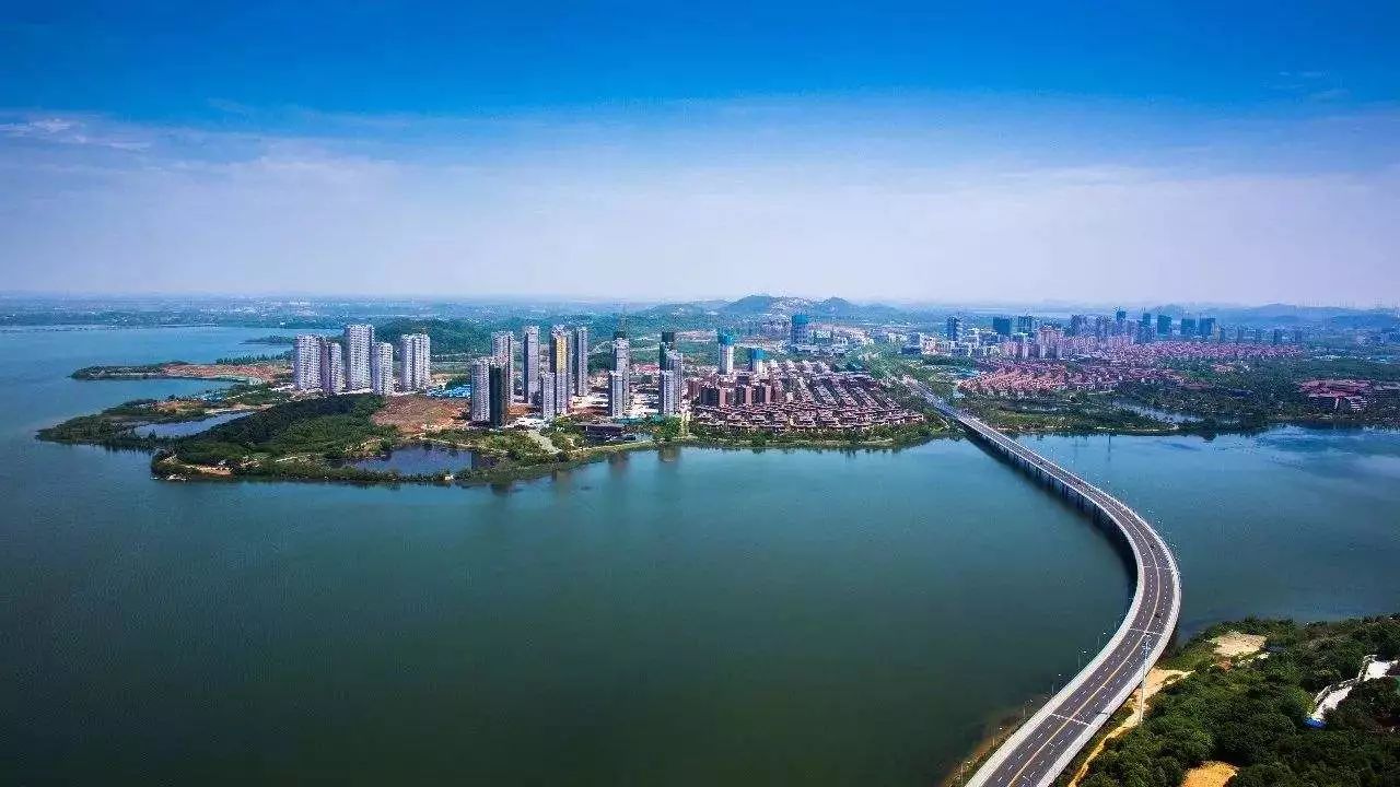 花山生态新城,诞生于武汉城市圈"两型"社会综合配套试验区获批的历史