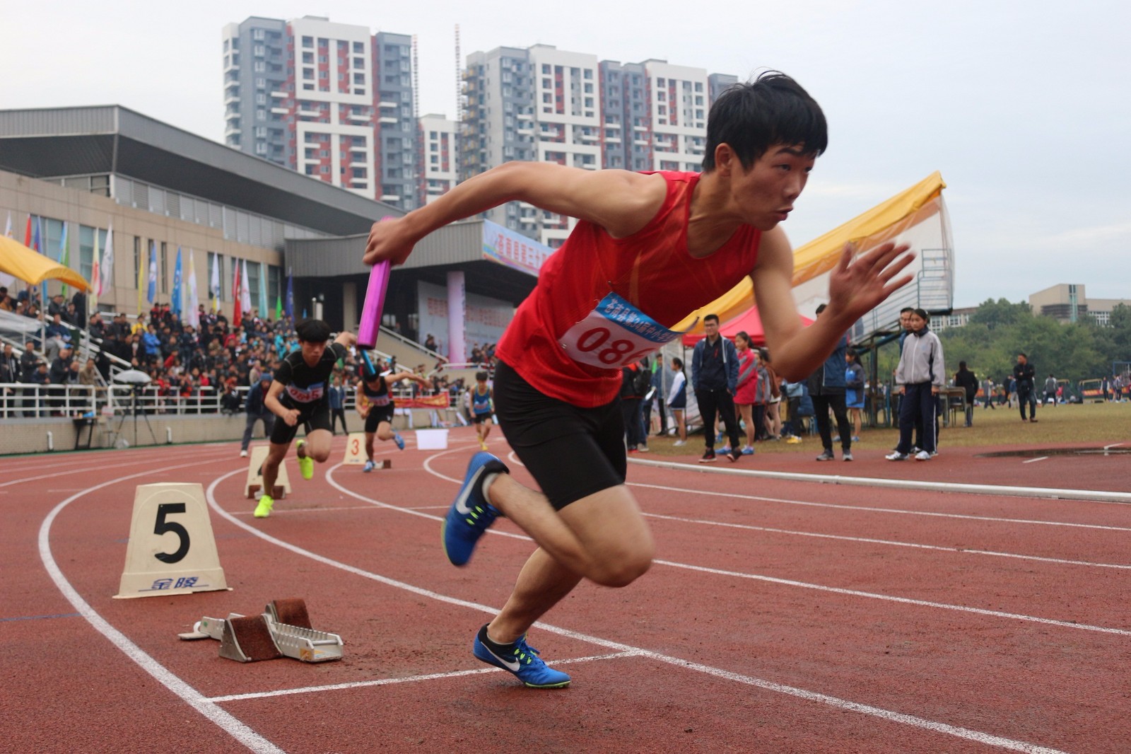 苍南县第三十四届中小学生田径运动会圆满落幕