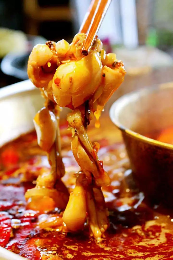 可能很多人要说,火锅谁没吃过可是你吃过"美蛙"火锅吗?