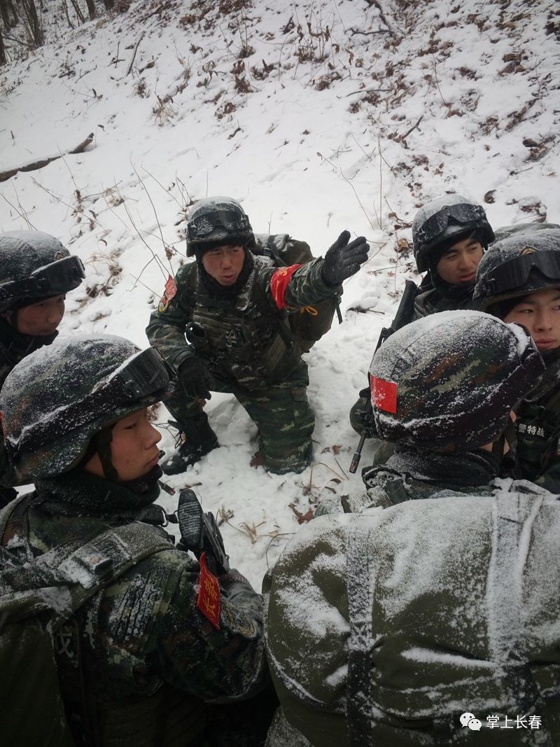 新闻眼 | -22℃,长春武警特战队员铁马冰河练兵备战