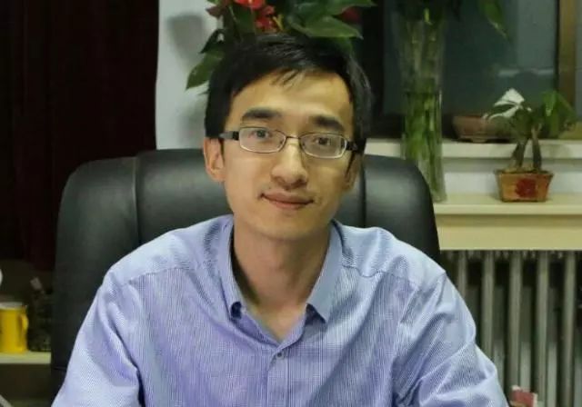 河南大学新闻与传播学院副院长 王鹏飞