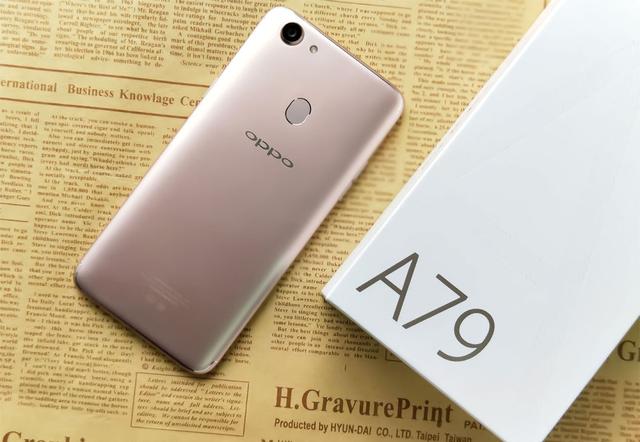 oppo a79图赏:全面屏,闪充一个都不少