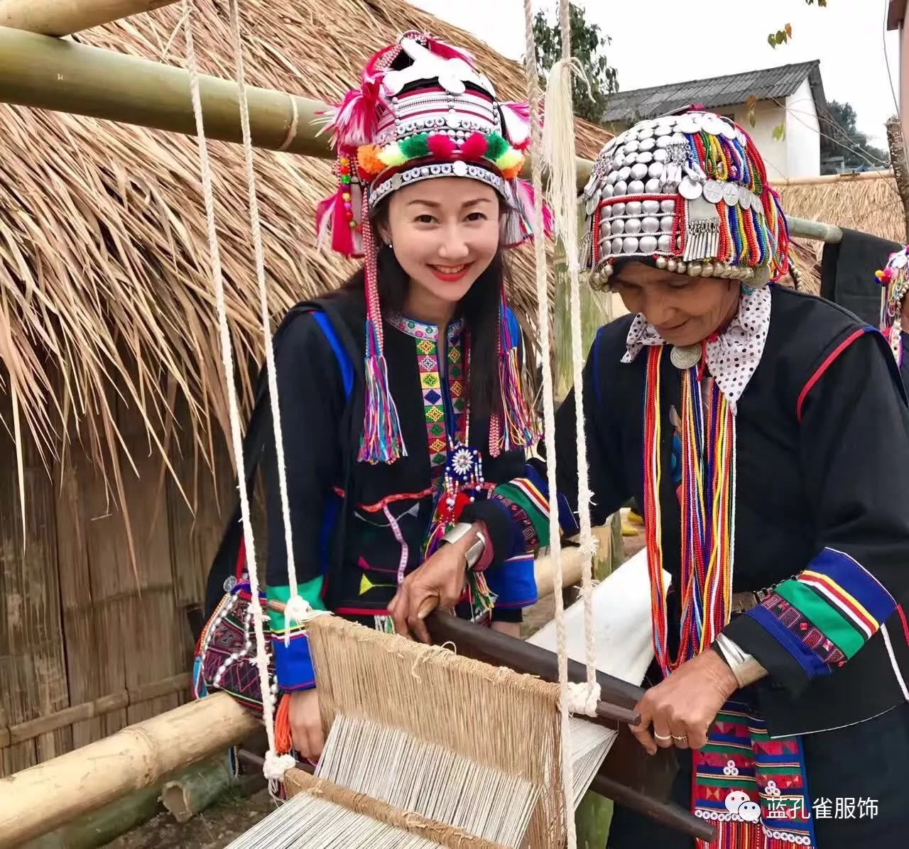 景洪蓝孔雀服饰-花腰傣小仆哨的动人爱情故事