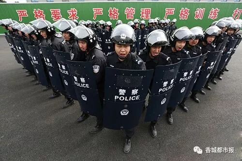 巡特警招聘_松滋市公安局招人啦,制服 荣耀就等你来(3)