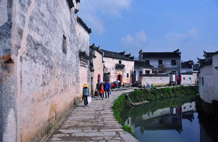 黟县旅游:过大年,打石桃烤火桶体验徽式年景就来南屏古村