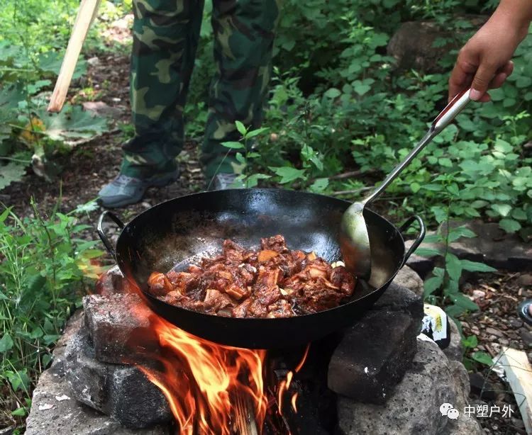 【现制高山竹筒饭】现场制作竹筒饭 土灶野炊 多种团队素质拓展项目