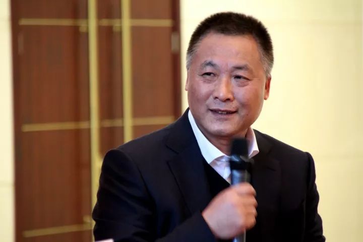 金华巨龙董事长_金华火腿图片(2)