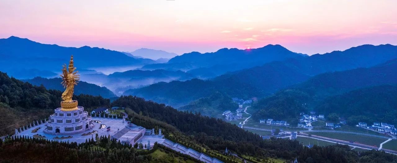 湖南沩山风景名胜区有着"衡岳之下,山之大者数十,而沩最著"之说,拥有