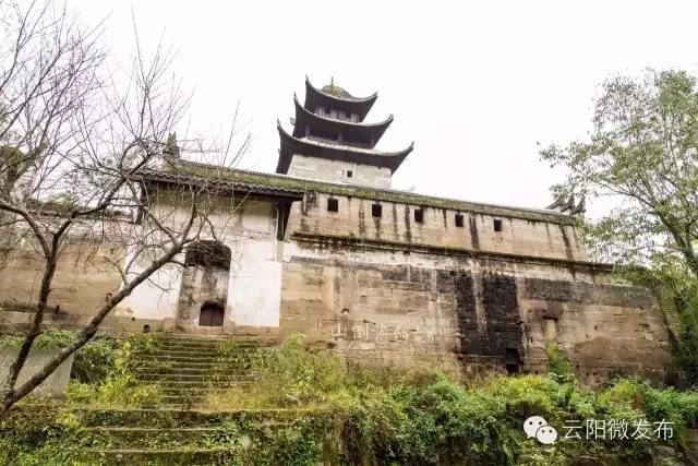 黎明村人口_十里铺黎明村