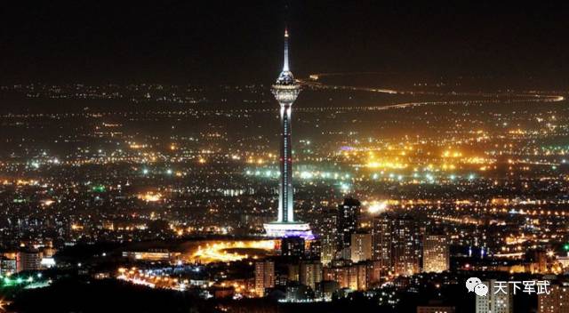 伊朗首都德黑兰夜景