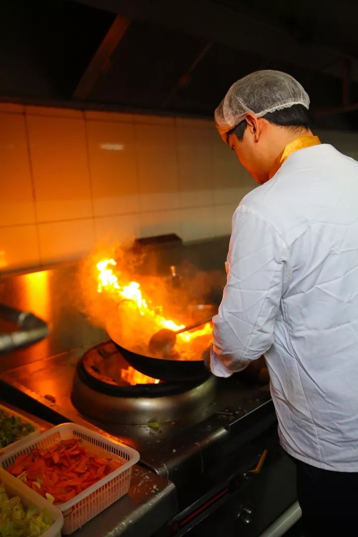 【食禅一味】凛冬来临,邀你探秘舌尖上的财大后厨