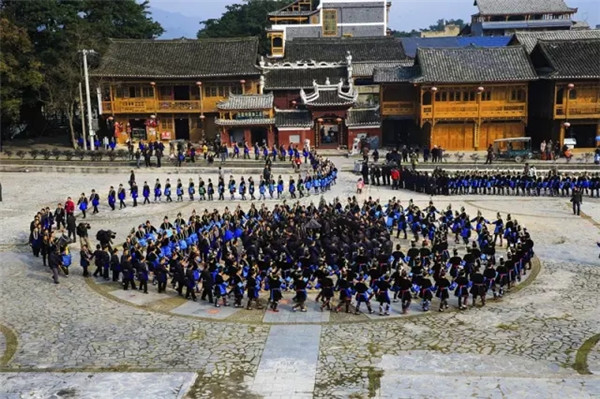 水定镇人口民族_人口老龄化图片