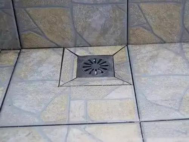 卫生间地漏周围瓷砖到底该怎么贴?值得注意的几个问题