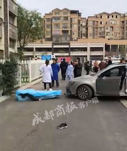 悲剧!四川16岁少女坠楼身亡,砸中楼下一辆车