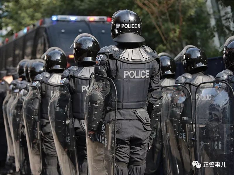 北京反恐特警再次亮剑世界舞台国际同行为中国警察喝彩