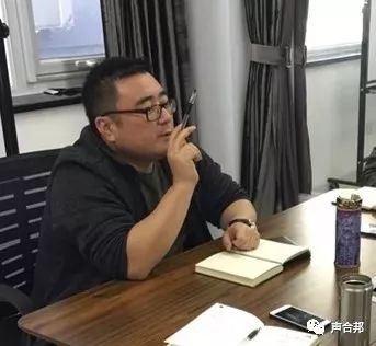 王明军,当代声音语言艺术大师,中国传媒大学播音主持艺术学院副教授