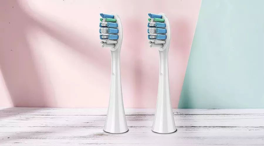 呗儿电动牙刷完全防水防水等级高达ipx7级小编经常会在淋浴时使用