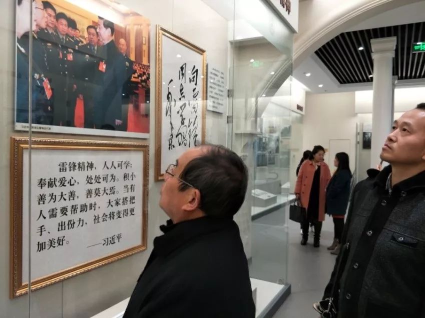 我校第二期青年骨干教师培训班学员教育学习活动走进上海建桥学院