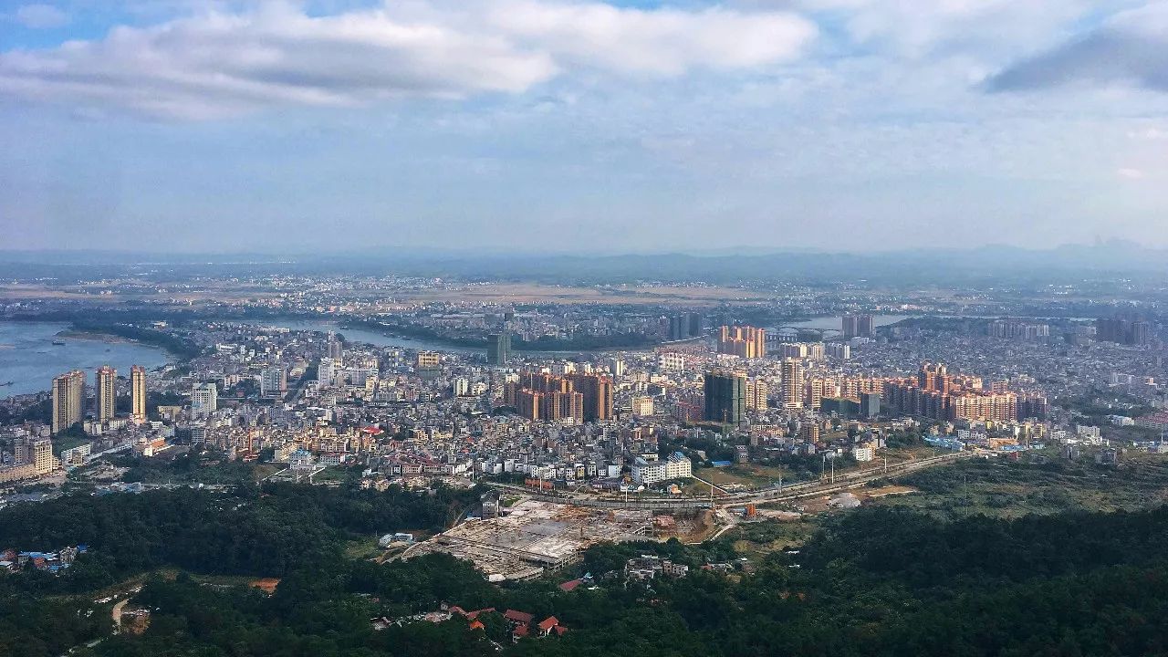 还未进入桂平西山泉汽车露营地,全国各地的房车队伍都惊呆了…所有