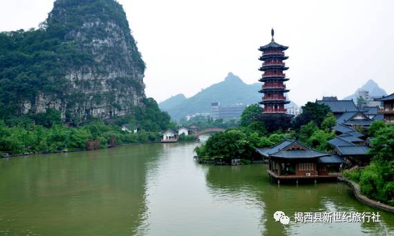 与城徽象山水月融为一体,遥相辉映,是桂林著名的古八景之一,景区内登