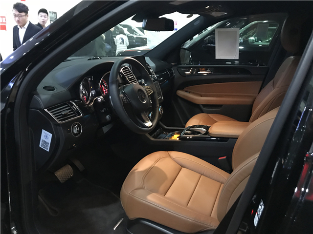 2018款奔驰GLS450加版豪华配置价格优惠天津最低价格