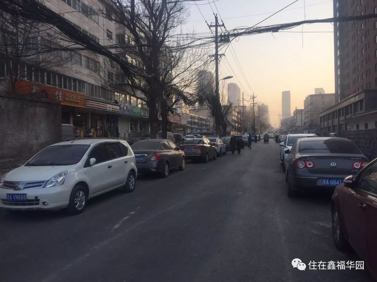 生活 正文 双塔南路龙堡街都还没有通车呢,当然,很多人都是八仙过海各