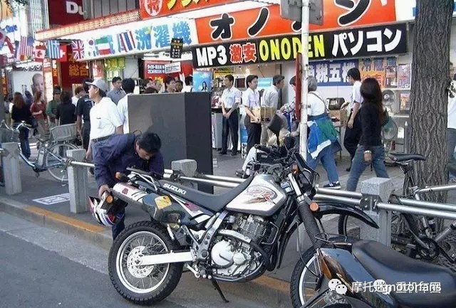 纳米体育日本人为何喜欢骑摩托车？(图13)