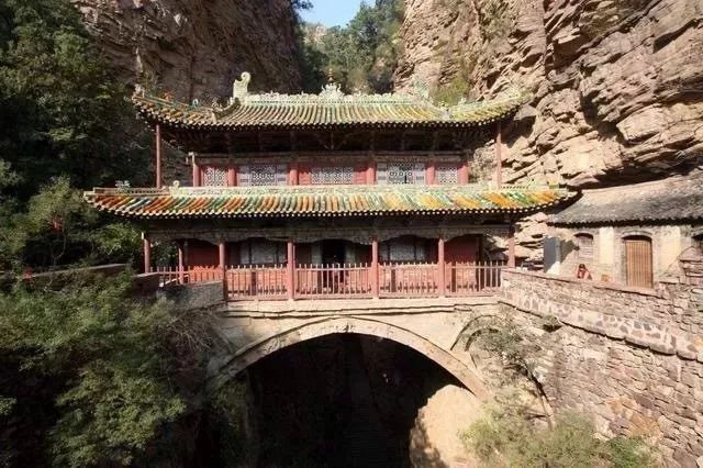 中国七处悬空寺恒山悬空寺入选时代周刊奇险建筑