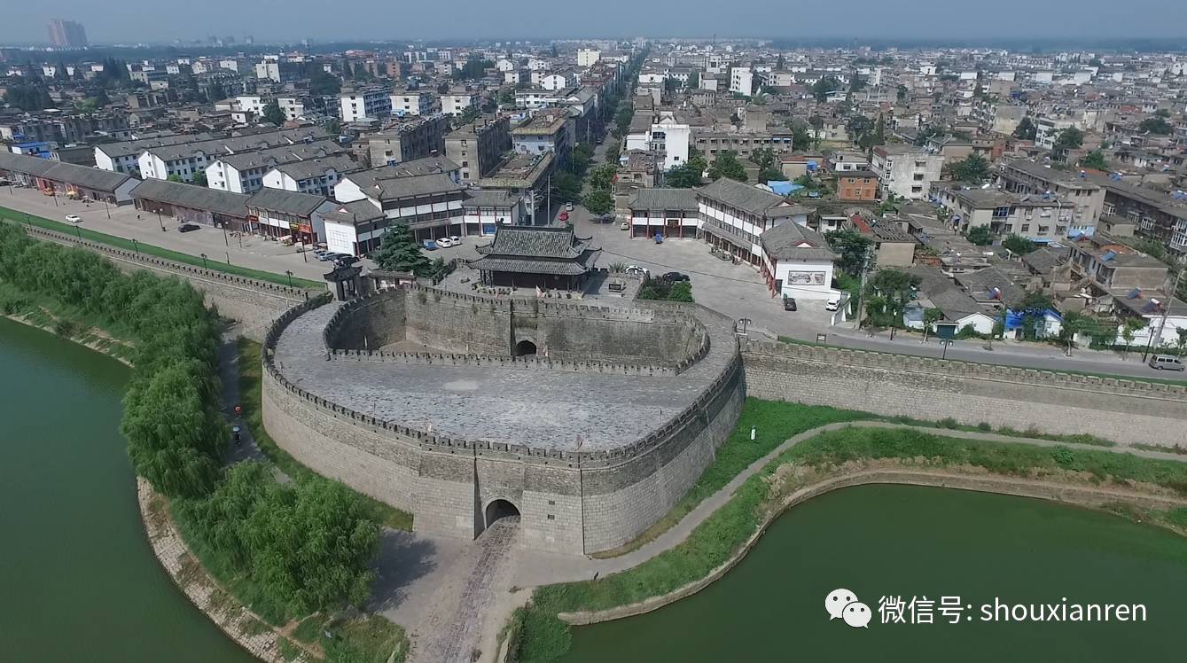 寿县古城墙和万里长城比谁的城墙更厚?