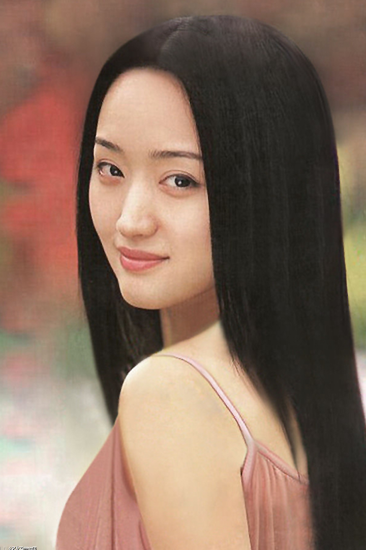 一组杨钰莹青春期旧照,她是那个时代的青春美少女完美