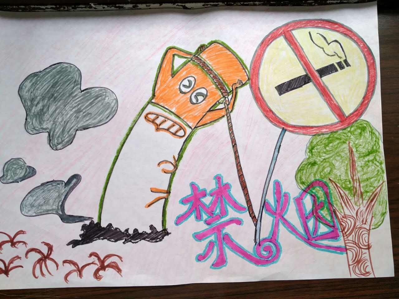 小朋友的控烟绘画作品 ·7月 推广《广州控烟365》 7月的每个