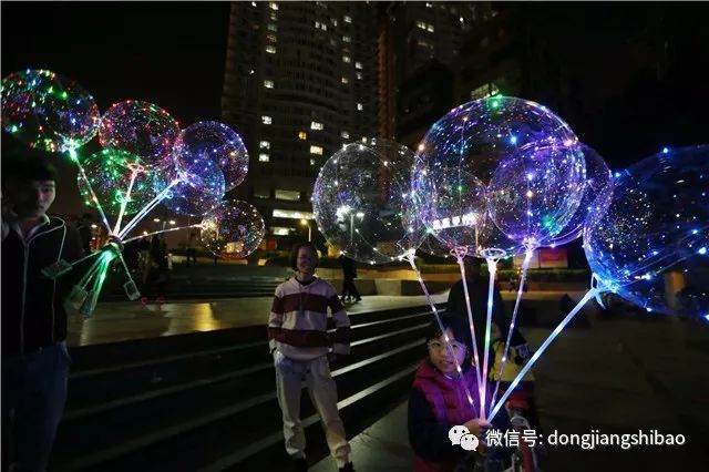 天博官方网站伤害！“网红气球”爆炸了就在广东！惠州环境是……(图4)
