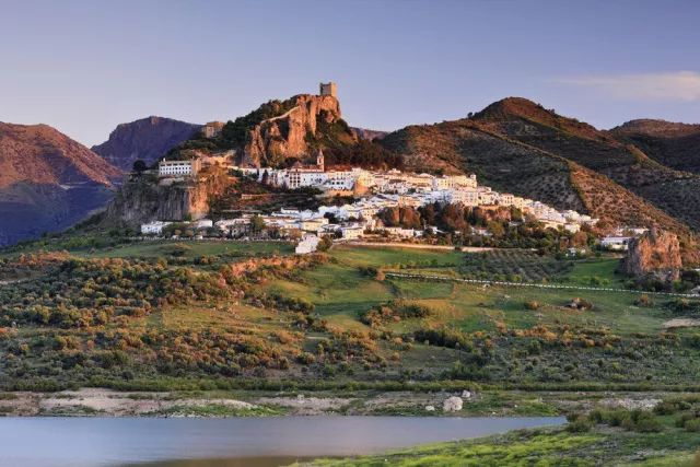 西班牙最美小镇协会最新公布11个西班牙绝美