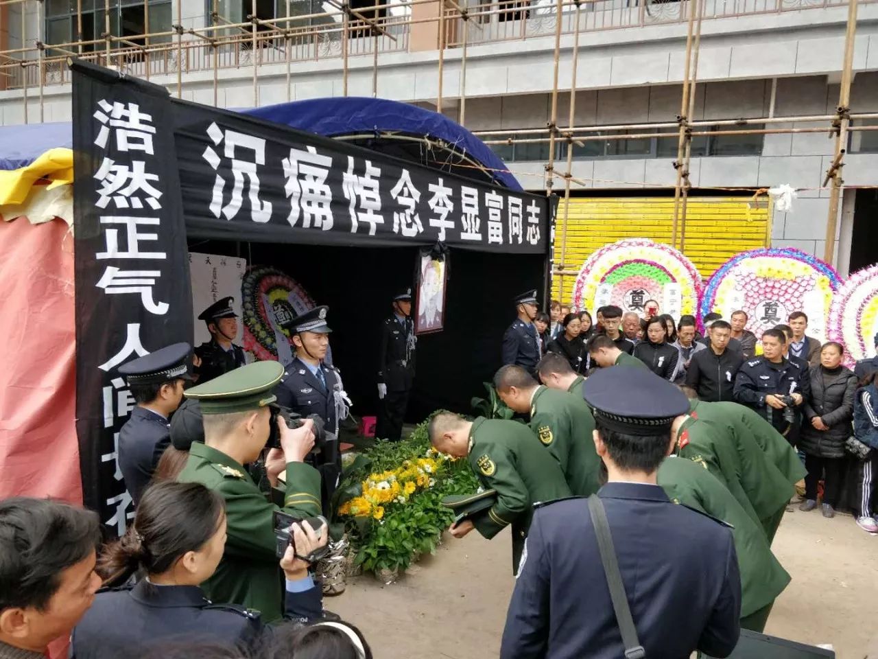 富宁民警李显富因公牺牲,年仅26岁!同志,一路走好