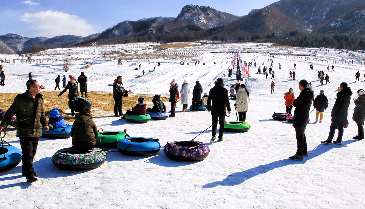 2017年12月16日龙头山滑雪场盛装启幕