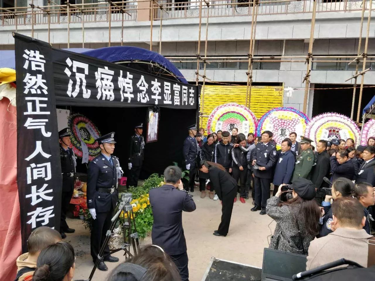 富宁民警李显富因公牺牲,年仅26岁!同志,一路走好