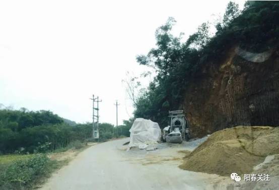 阳春市三甲镇区通往大冲村委会公路沿途小河据阳江市交通运输局地方