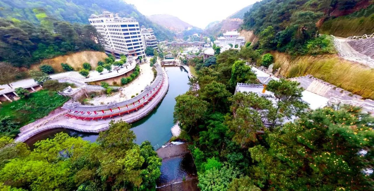 旅游精品推荐龙门水都泡温泉一日游