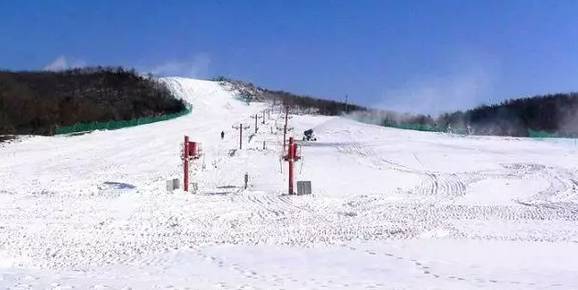 【区县旅游】将军石滑雪场,滑雪看海两不误!