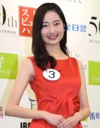 部3年▼06:冈部七子(18岁 东京大学 理科二类1年▼07:水草文香(23岁