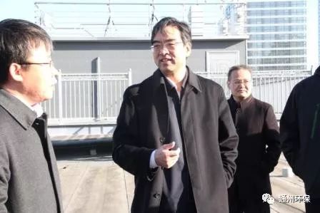 书记区长都来了通州区区委书记曾赞荣调研环境保护工作时强调环保工作