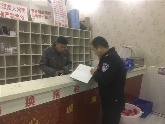 淮阴警方组织开展“冬季攻势”第一次集中清查行动 图3
